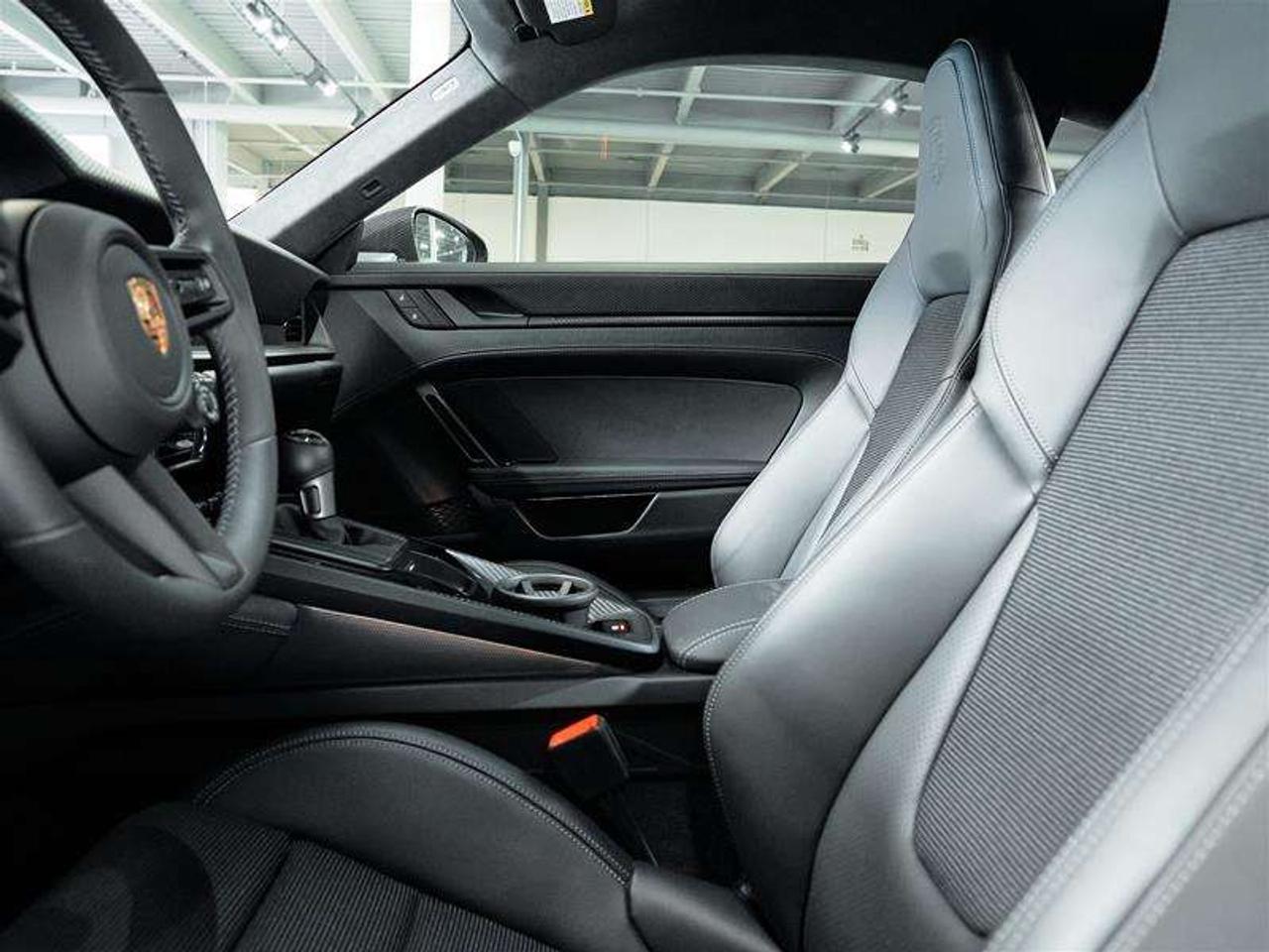 2025 Porsche 911 GT3 Coupe with Touring Package Photo