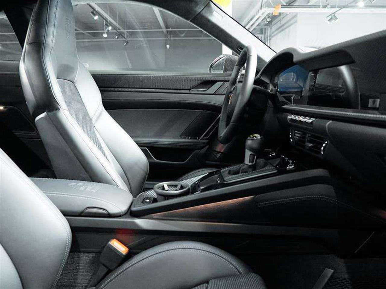 2025 Porsche 911 GT3 Coupe with Touring Package Photo