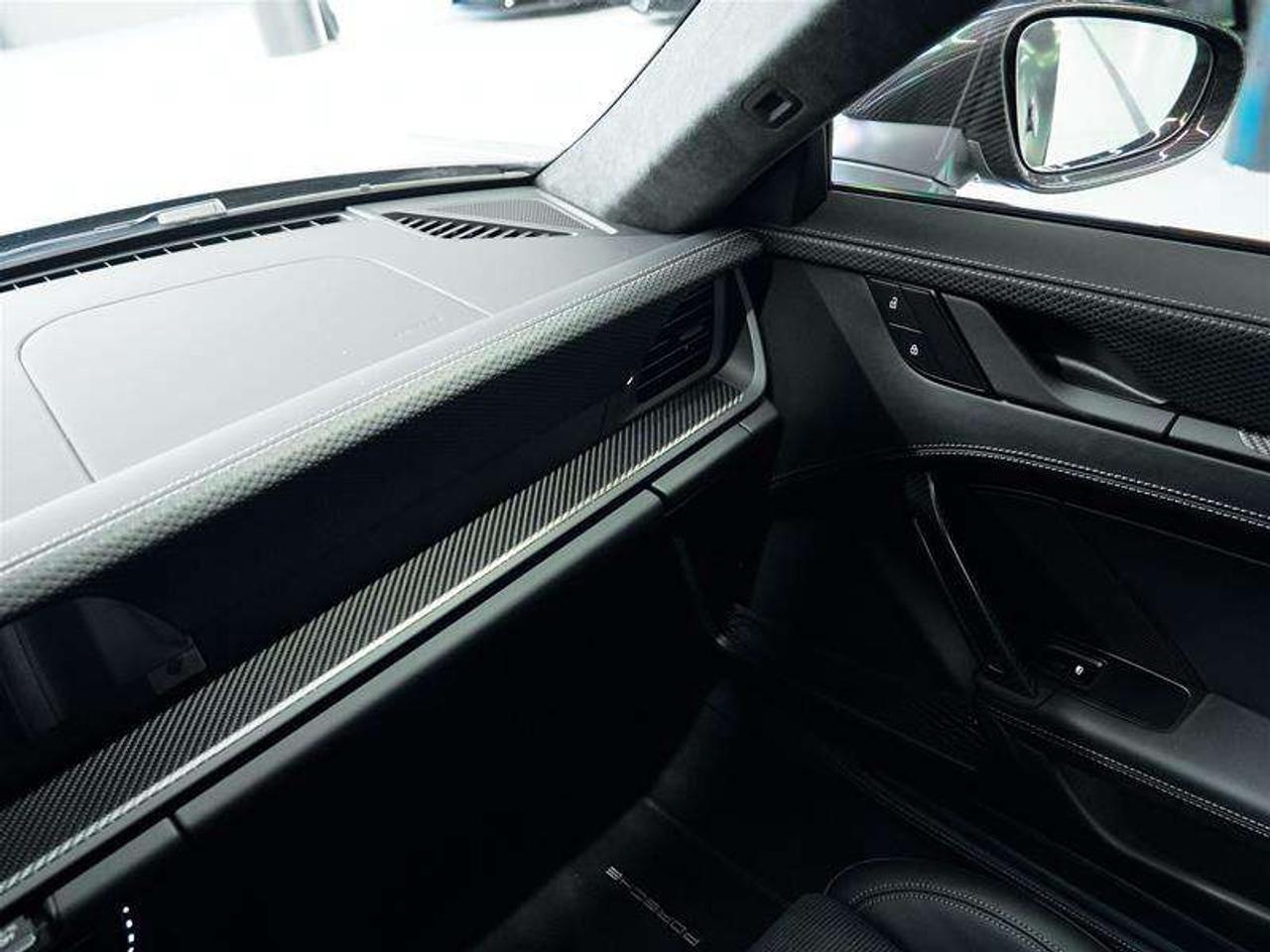 2025 Porsche 911 GT3 Coupe with Touring Package Photo