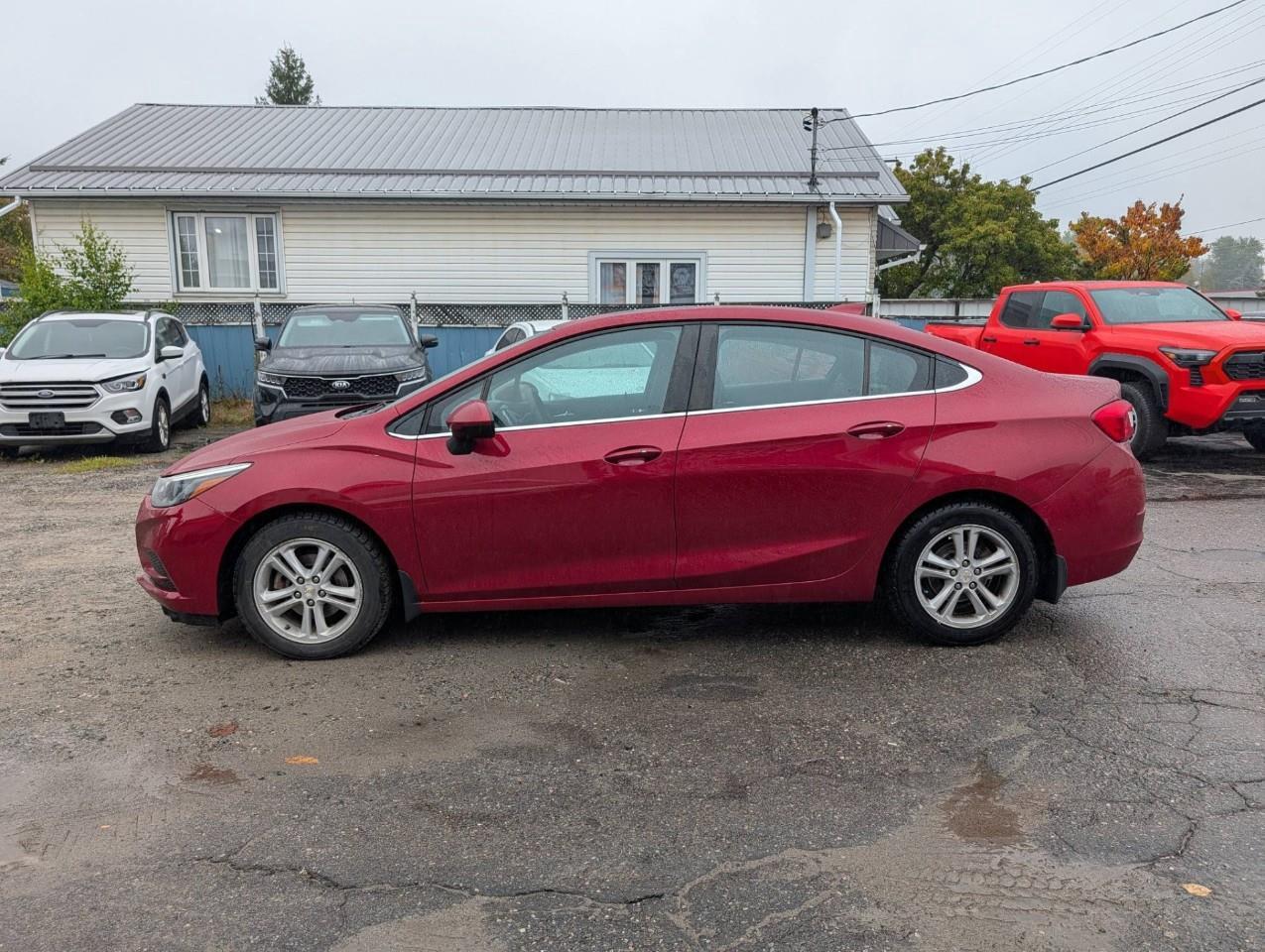 2018 Chevrolet Cruze LT Auto 4dr Sedan Photo