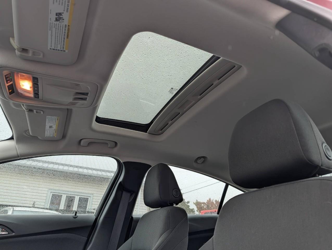 2018 Chevrolet Cruze LT Auto 4dr Sedan Photo