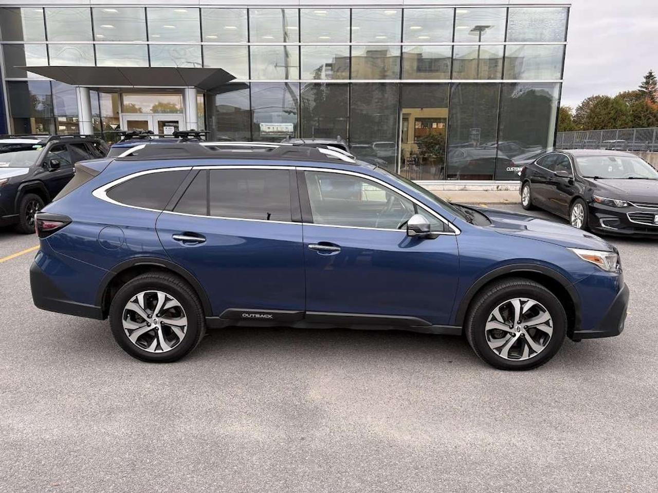 2022 Subaru Outback Premier XT Photo