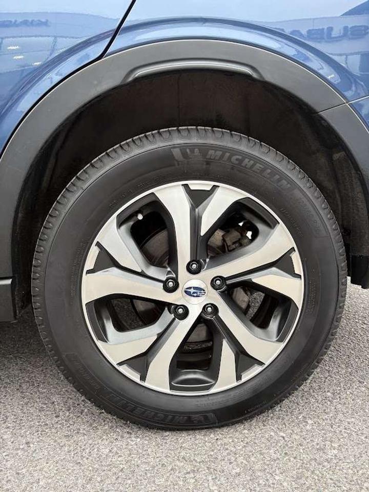 2022 Subaru Outback Premier XT Photo
