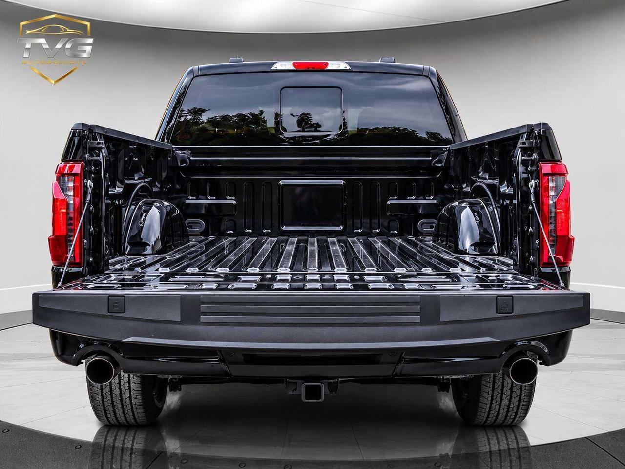 2024 Ford F-150 XLT 303A Black Appearance Pkg   2.7L Ecoboost Photo4