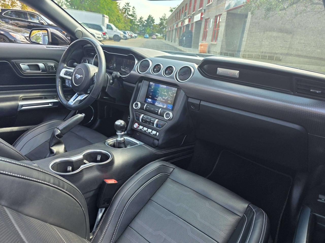 2021 Ford Mustang GT Convertible / Manual / Performance Package Photo