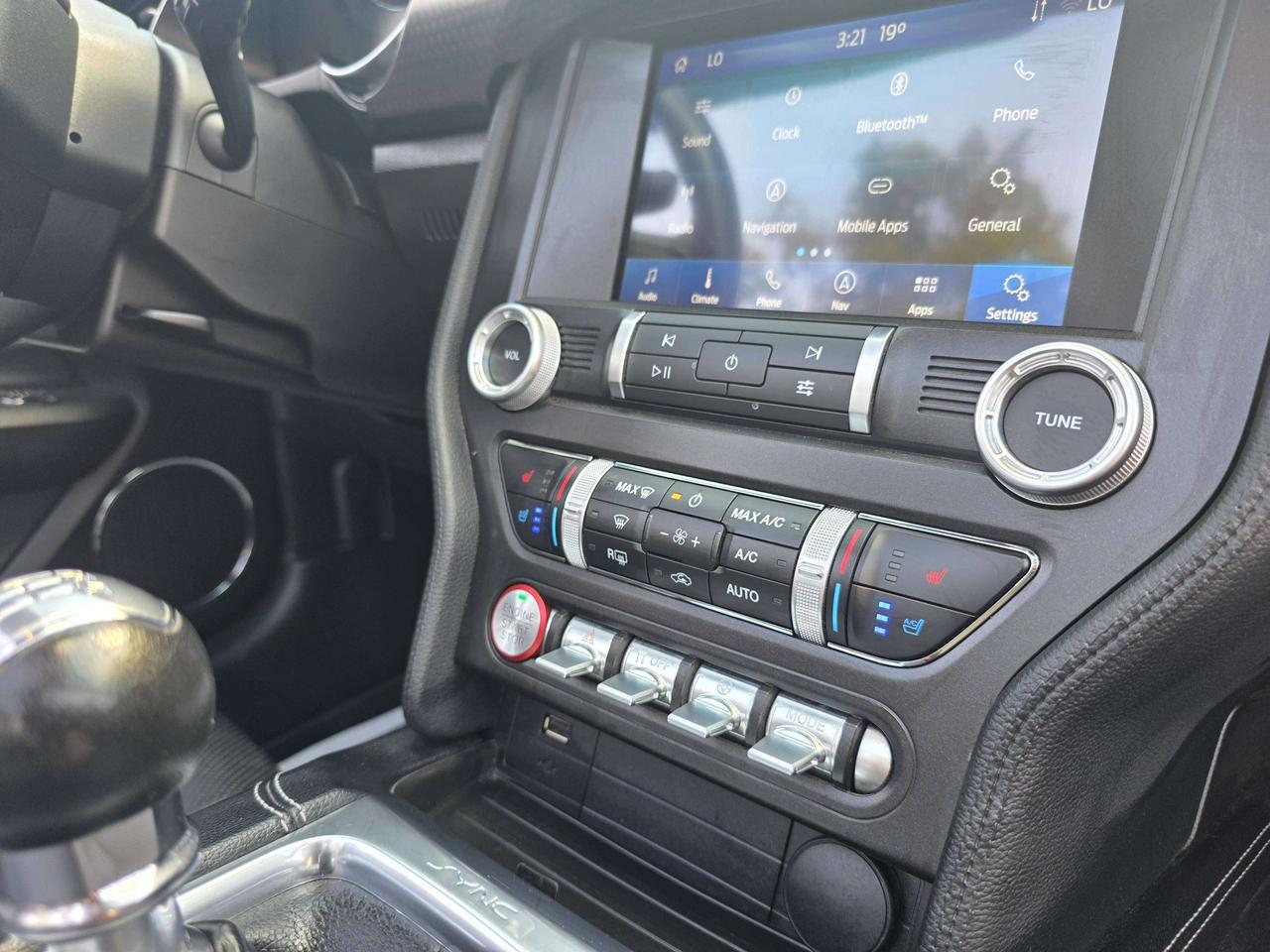 2021 Ford Mustang GT Convertible / Manual / Performance Package Photo