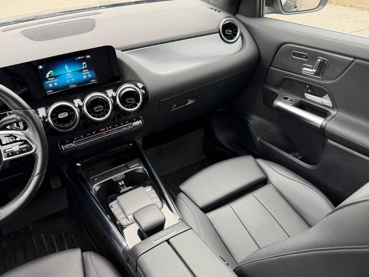 2021 Mercedes-Benz GLA GLA 250 4MATIC SUV Photo