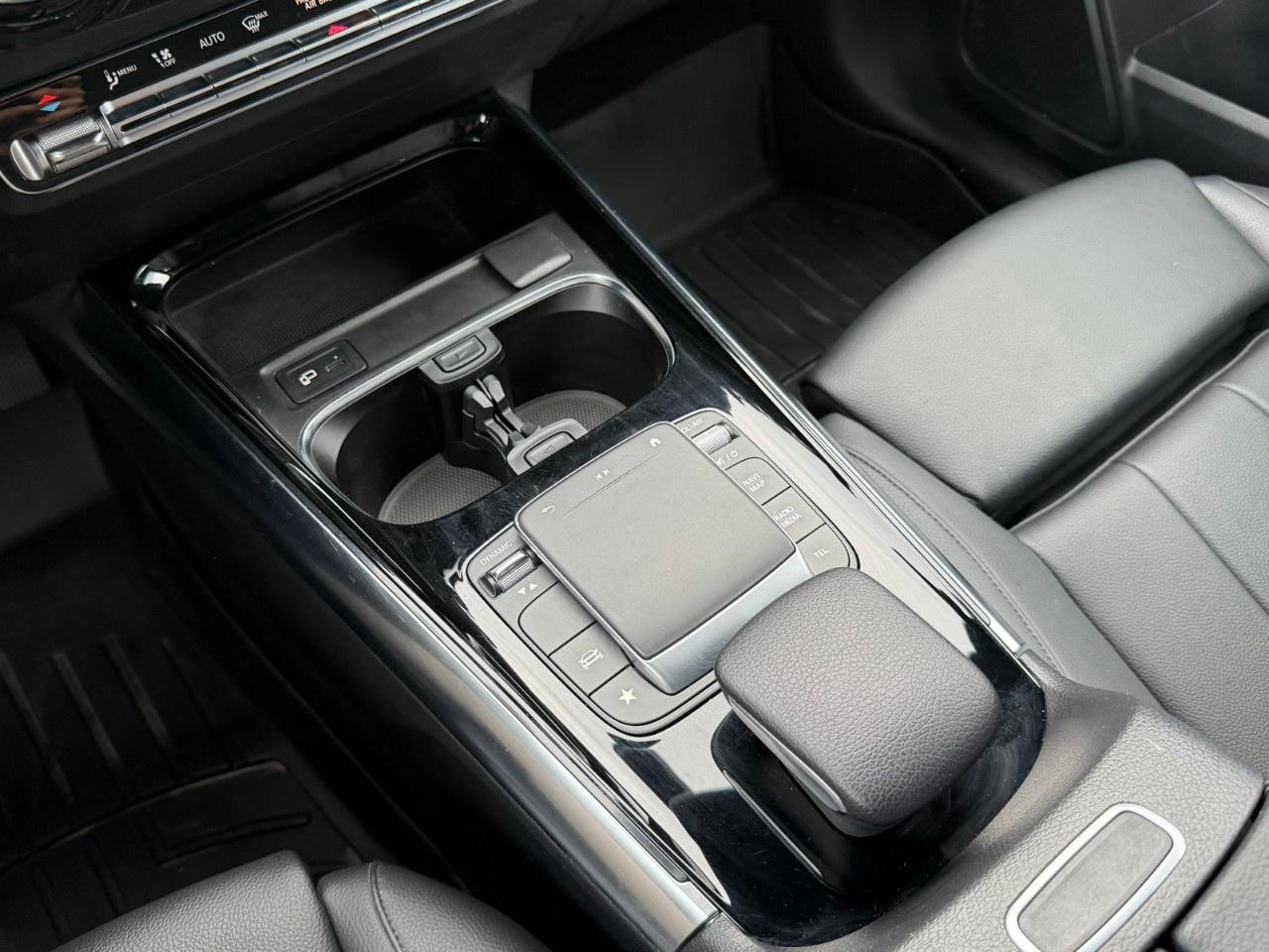 2021 Mercedes-Benz GLA GLA 250 4MATIC SUV Photo