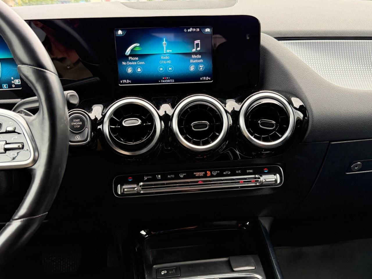 2021 Mercedes-Benz GLA GLA 250 4MATIC SUV Photo