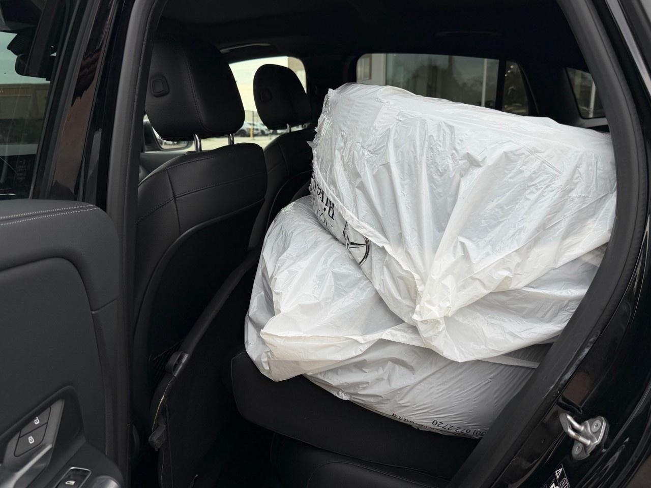 2021 Mercedes-Benz GLA GLA 250 4MATIC SUV Photo