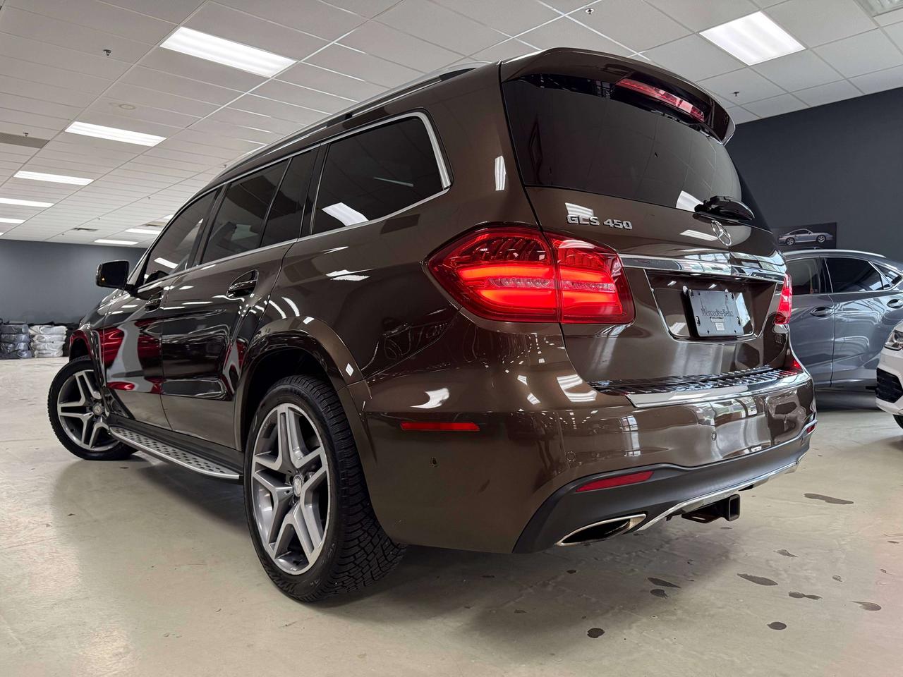 2017 Mercedes-Benz GLS AMG PKG Photo