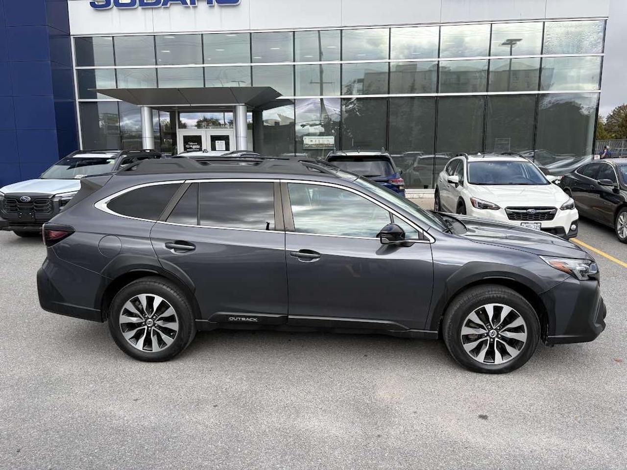 2023 Subaru Outback Limited XT Photo3