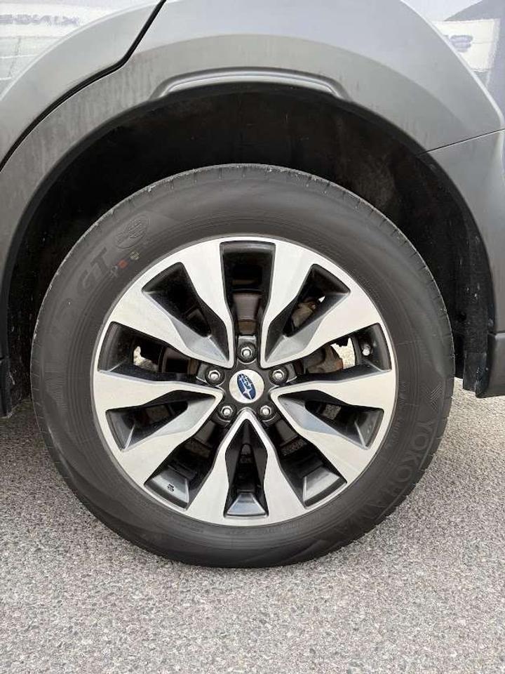 2023 Subaru Outback Limited XT Photo