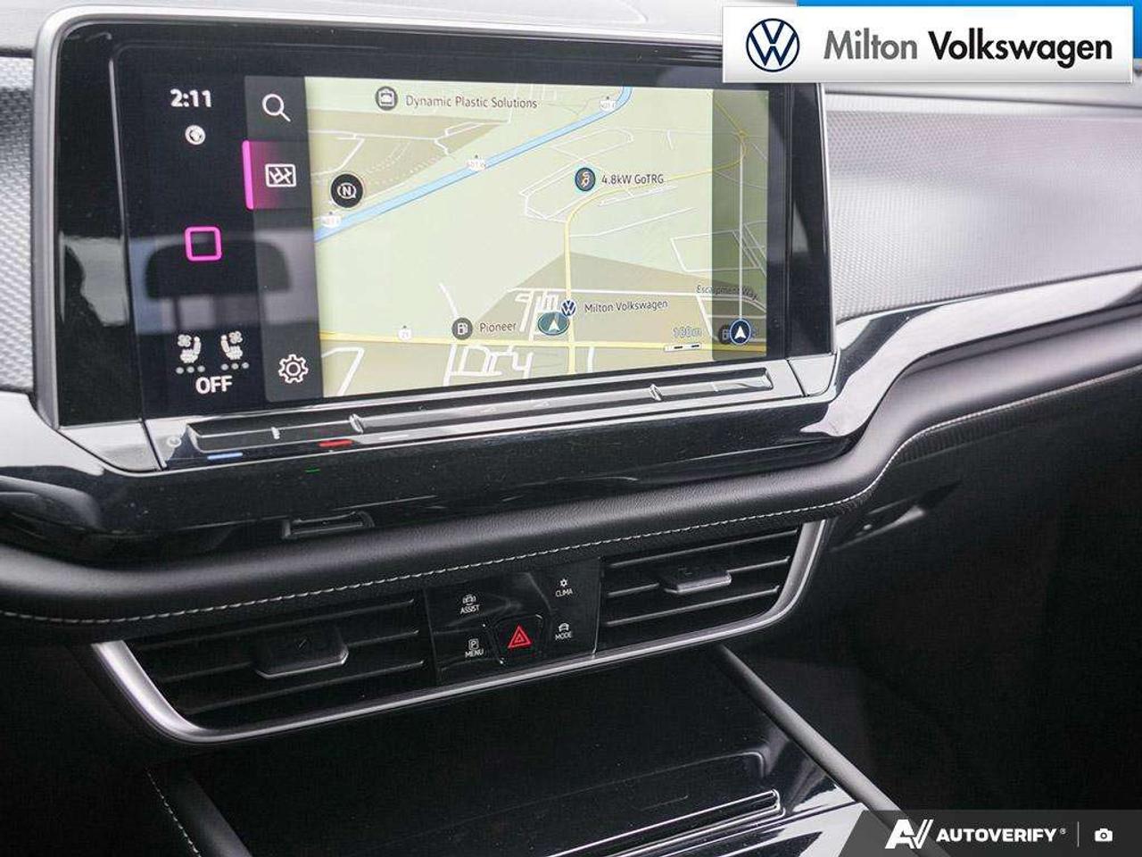 2025 Volkswagen Atlas Execline 2.0 TSI 4MOTION FULLY LOADED!   CLEAN CARFAX   CPO   APPLE CARPLAY/ANDROID *AUTO*   LEATHER SEATING Photo