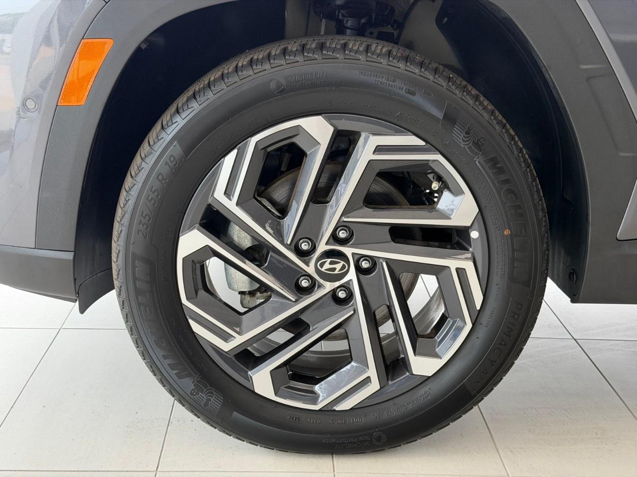 2025 Hyundai Tucson Plug-In Hybrid Ultimate AWD Photo