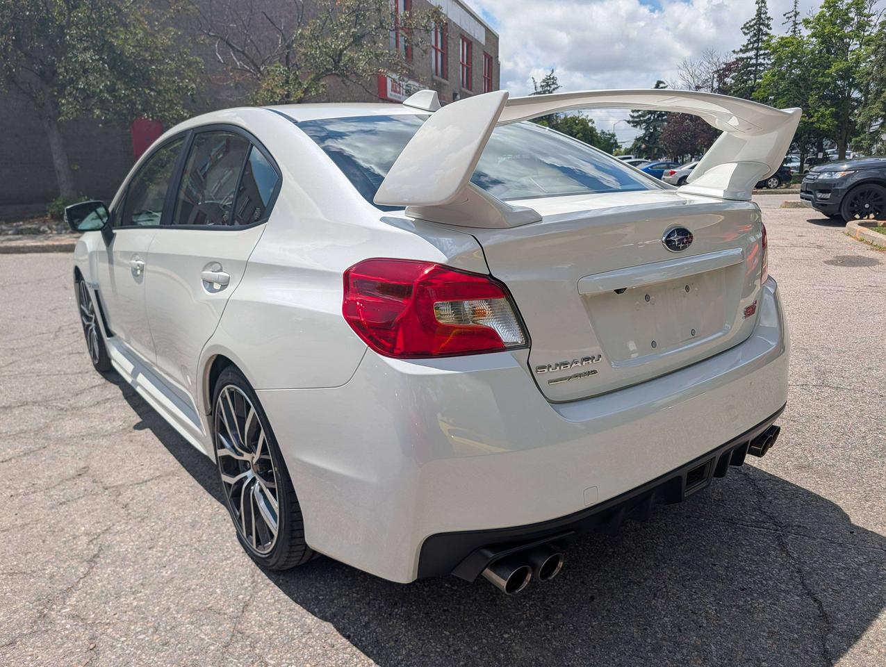 2020 Subaru WRX STI Sport / No Accidents / Low KM / Financing Photo