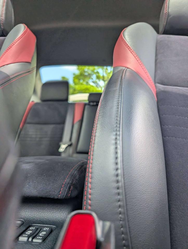 2020 Subaru WRX STI Sport / No Accidents / Low KM / Financing Photo