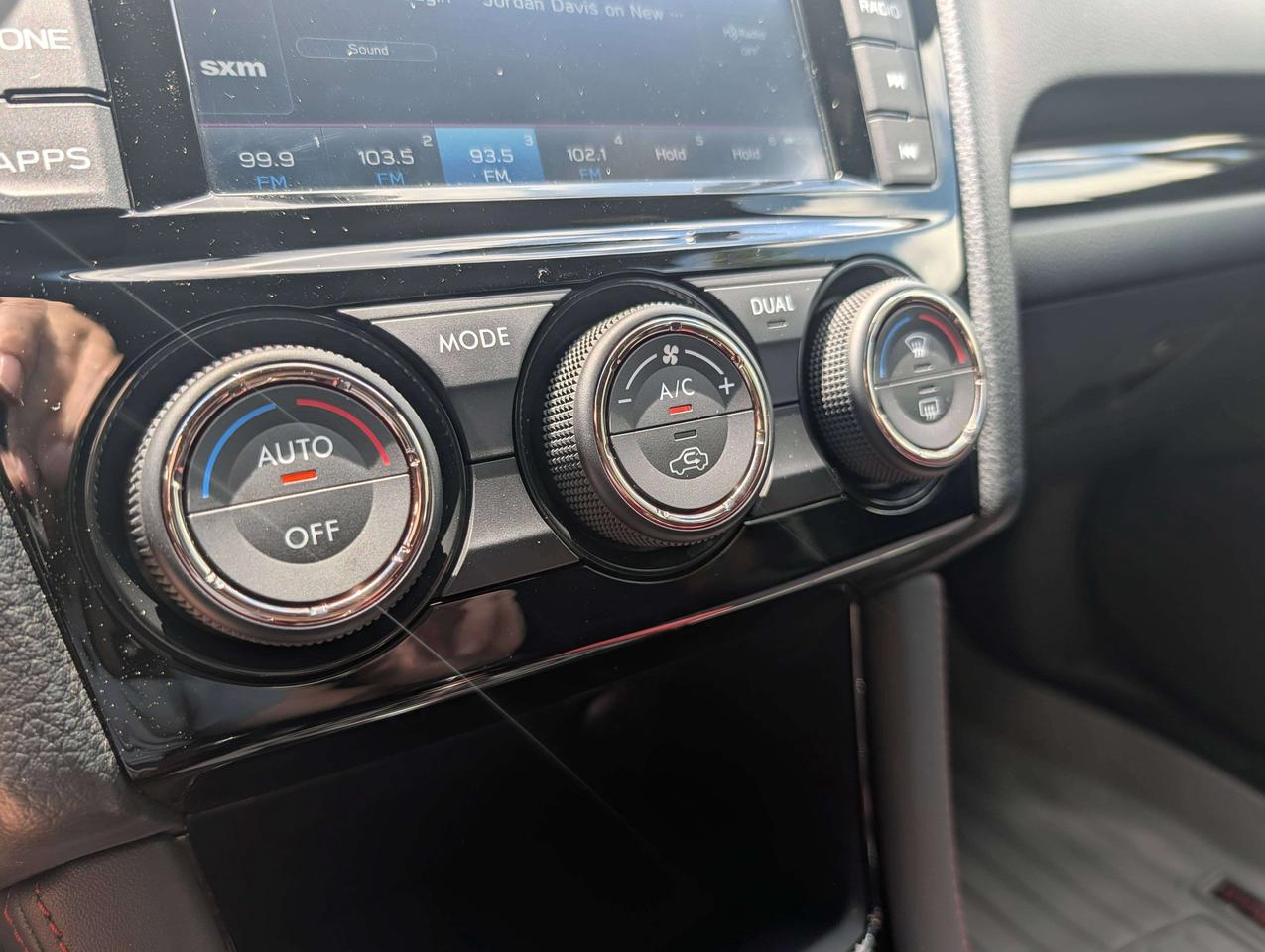 2020 Subaru WRX STI Sport / No Accidents / Low KM / Financing Photo