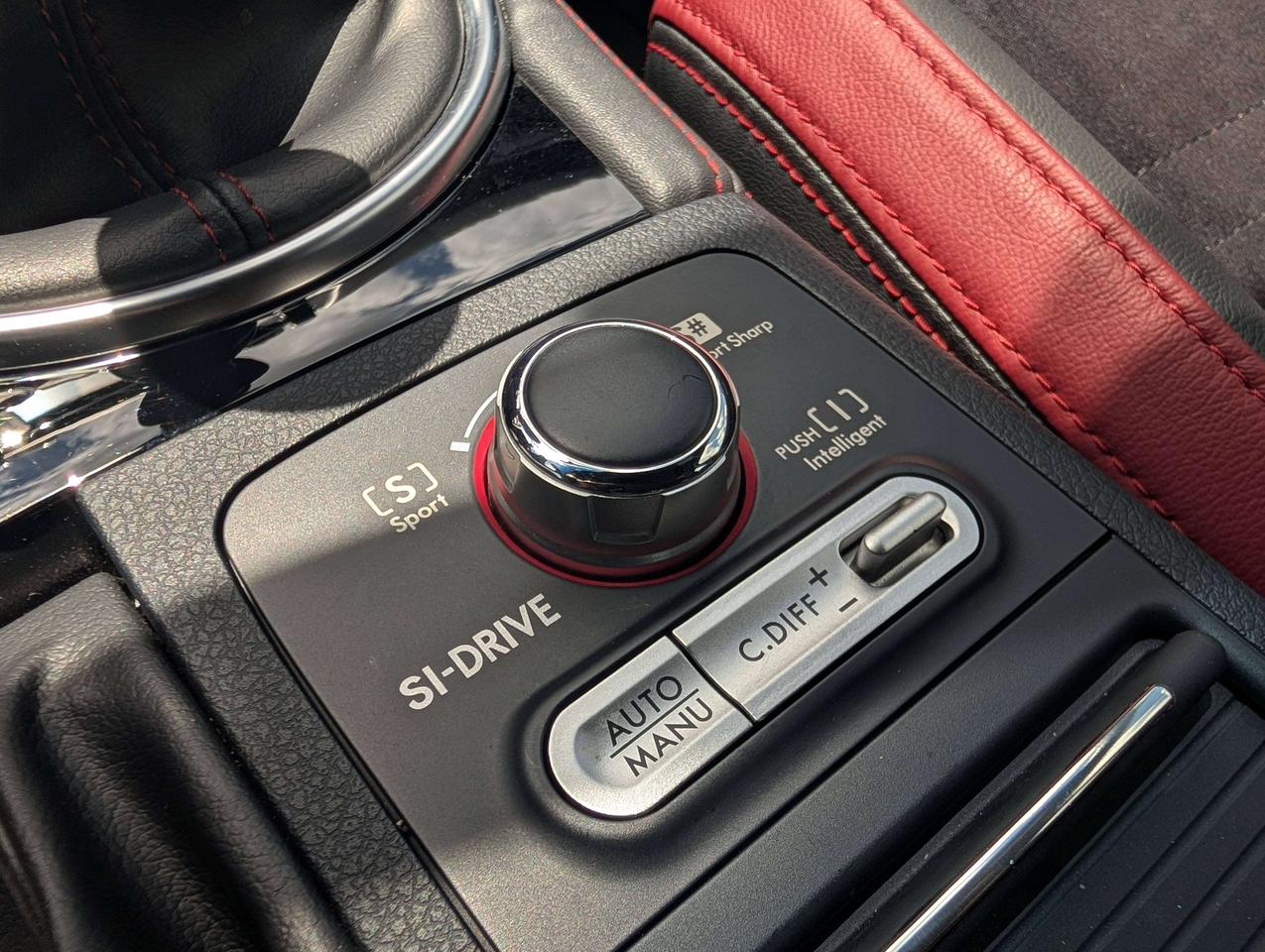 2020 Subaru WRX STI Sport / No Accidents / Low KM / Financing Photo