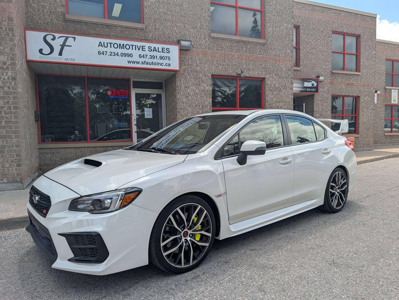 2020 Subaru WRX STI Sport / No Accidents / Low KM / Financing Photo