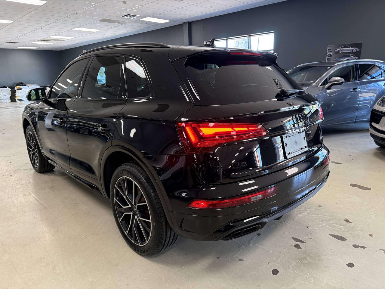2022 Audi Q5 Technik Photo