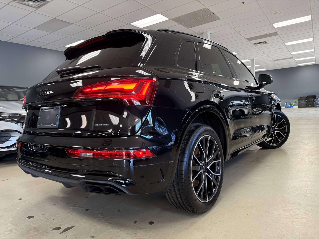 2022 Audi Q5 Technik Photo