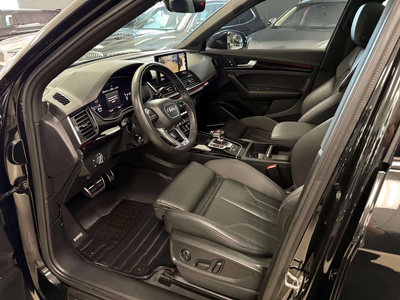 2022 Audi Q5 Technik Photo