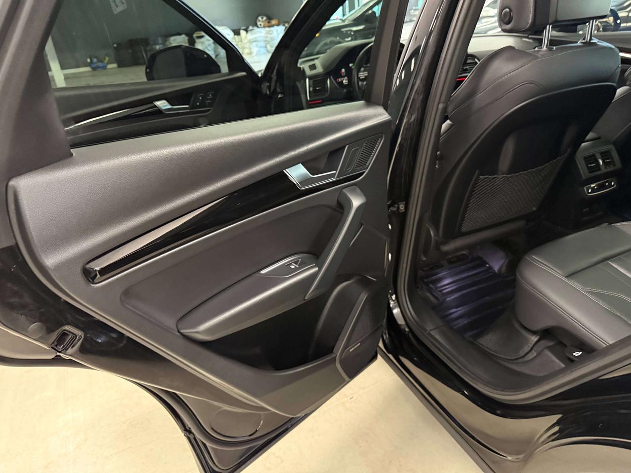 2022 Audi Q5 Technik Photo