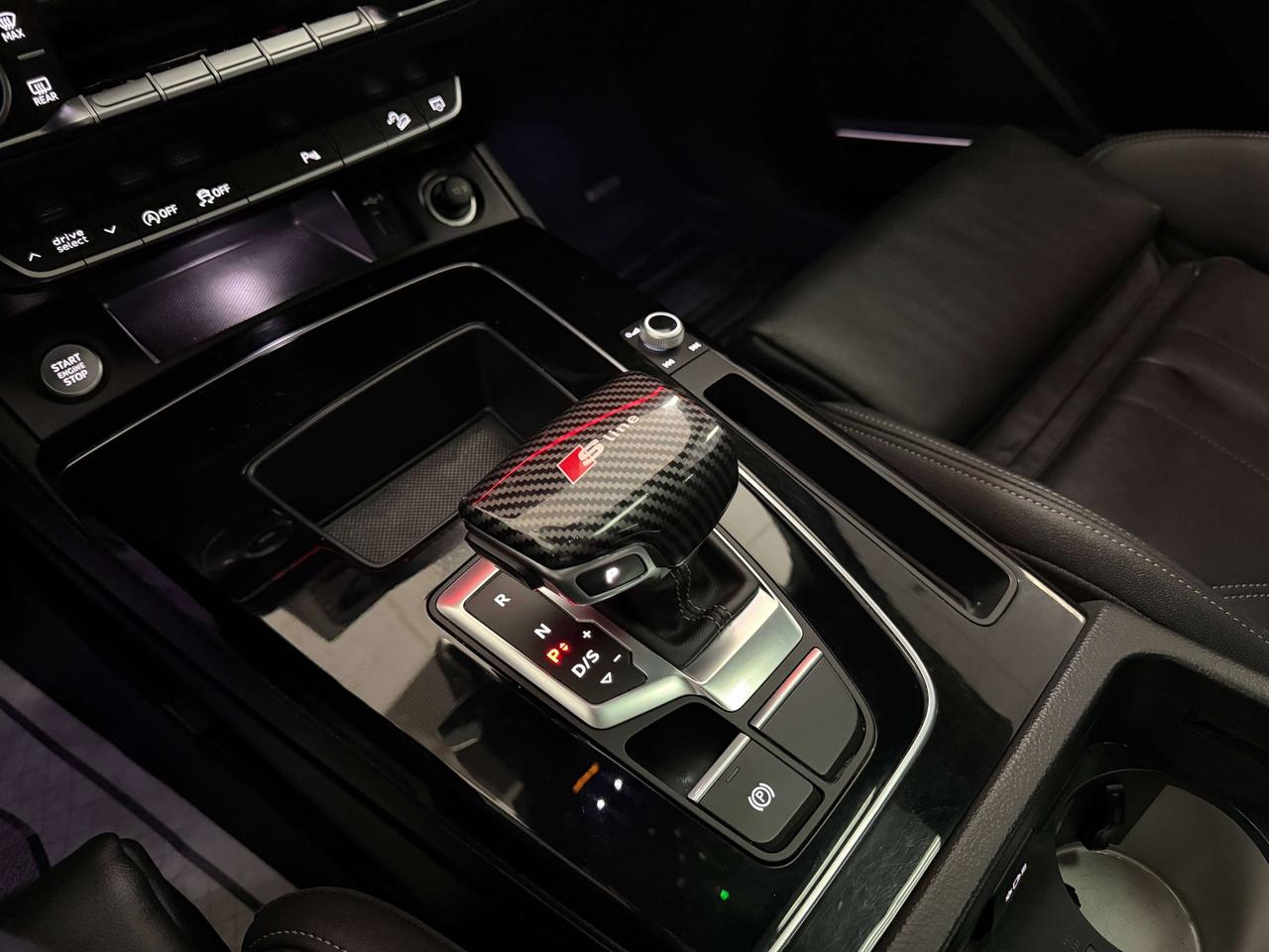 2022 Audi Q5 Technik Photo