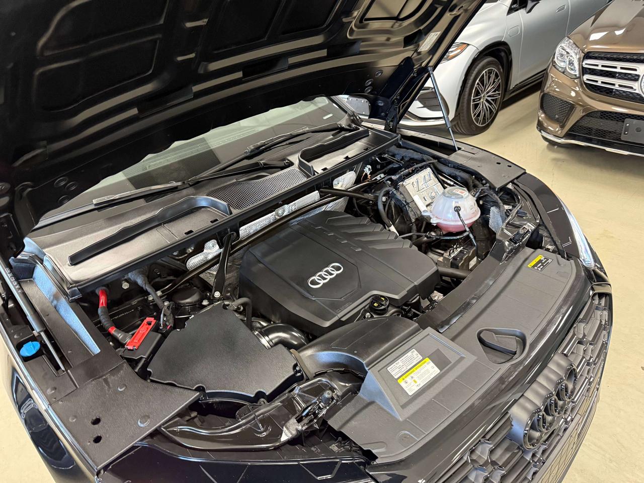 2022 Audi Q5 Technik Photo