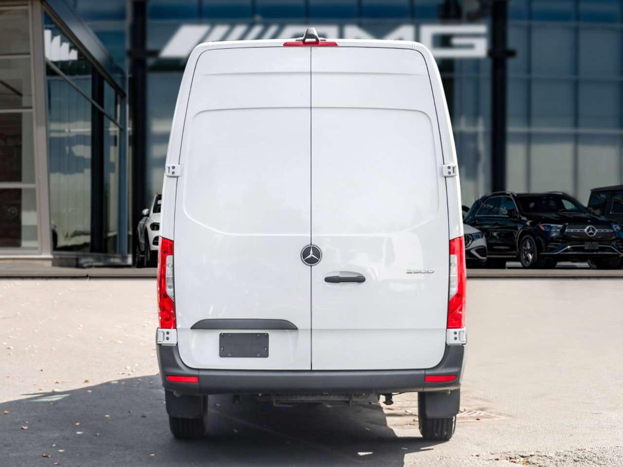 2025 Mercedes-Benz Sprinter High Roof Photo