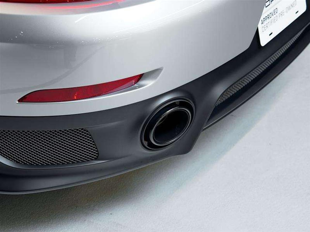 2018 Porsche 911 GT2 RS Photo