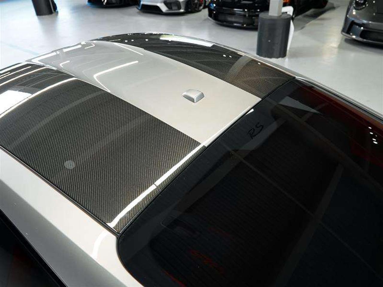 2018 Porsche 911 GT2 RS Photo