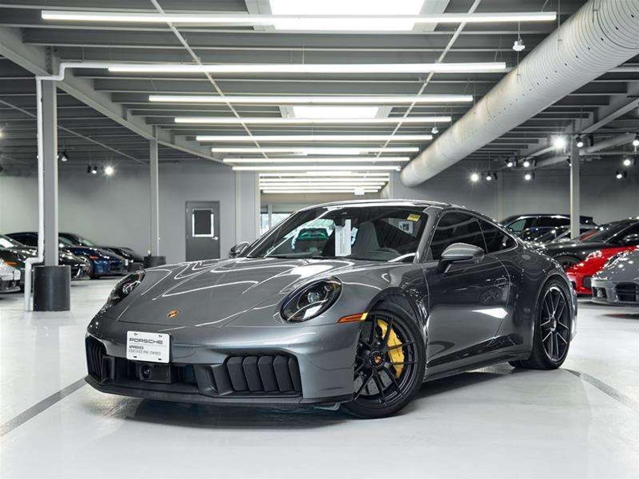 2025 Porsche 911 Carrera GTS Coupe Photo0