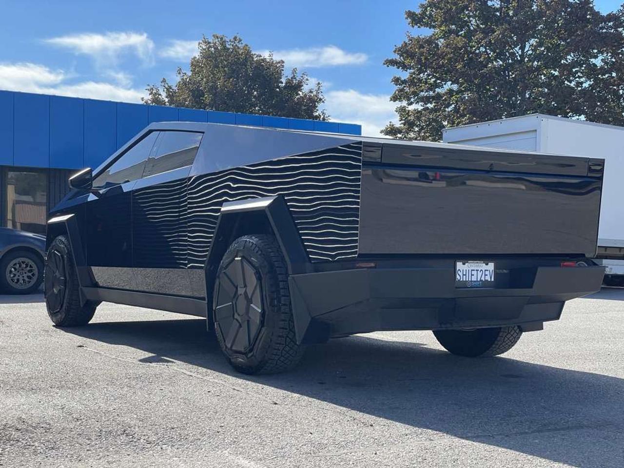 2024 Tesla Cybertruck FOUNDATION   1 Owner   Clean!   Beautiful Wrap! Photo