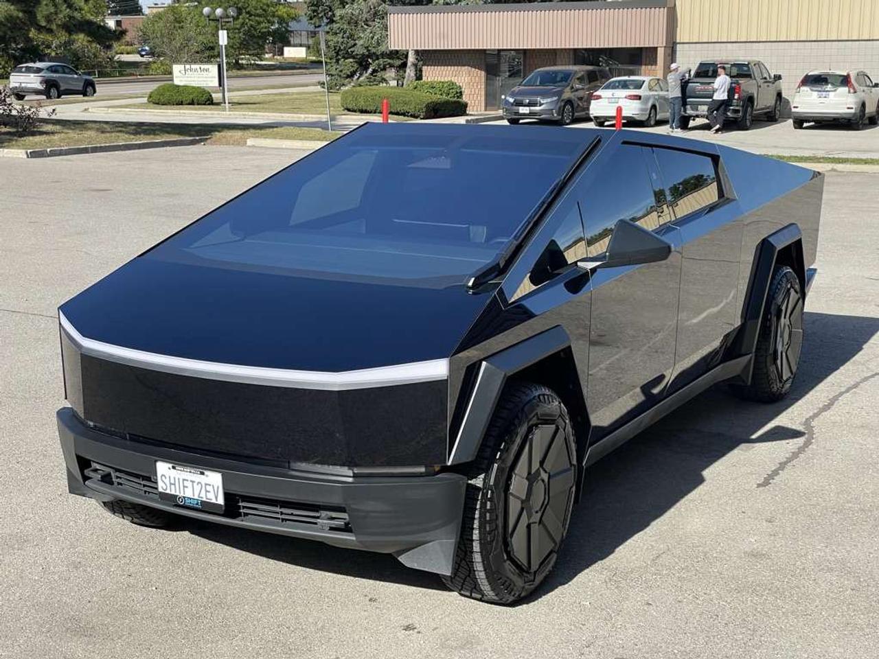 2024 Tesla Cybertruck FOUNDATION   1 Owner   Clean!   Beautiful Wrap! Photo