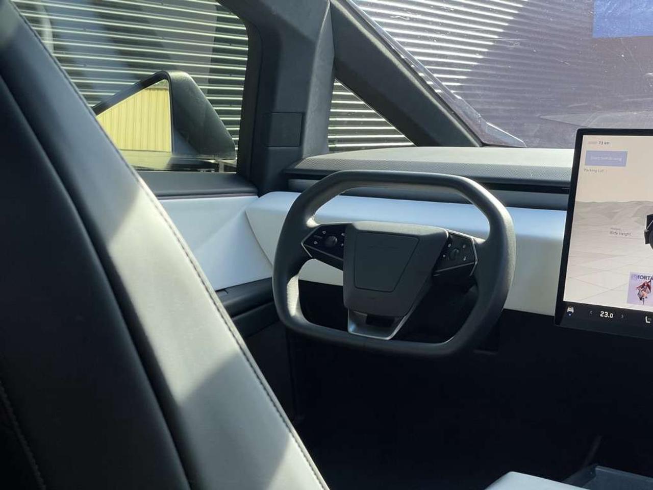 2024 Tesla Cybertruck FOUNDATION   1 Owner   Clean!   Beautiful Wrap! Photo