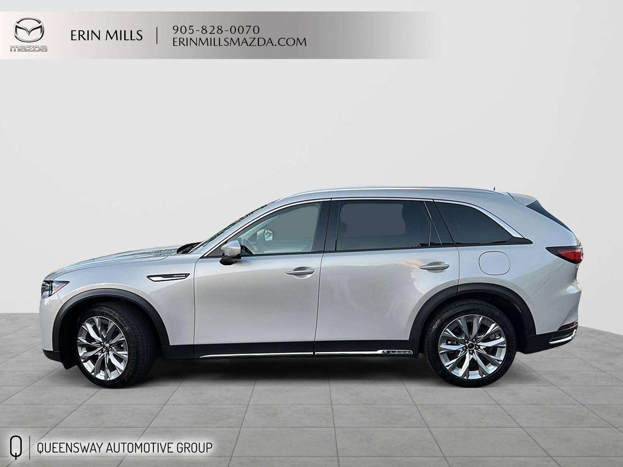 2025 Mazda CX-90 MHEV GT BOSE SOUND SYSTEM // HUD // LOW KMS Photo4