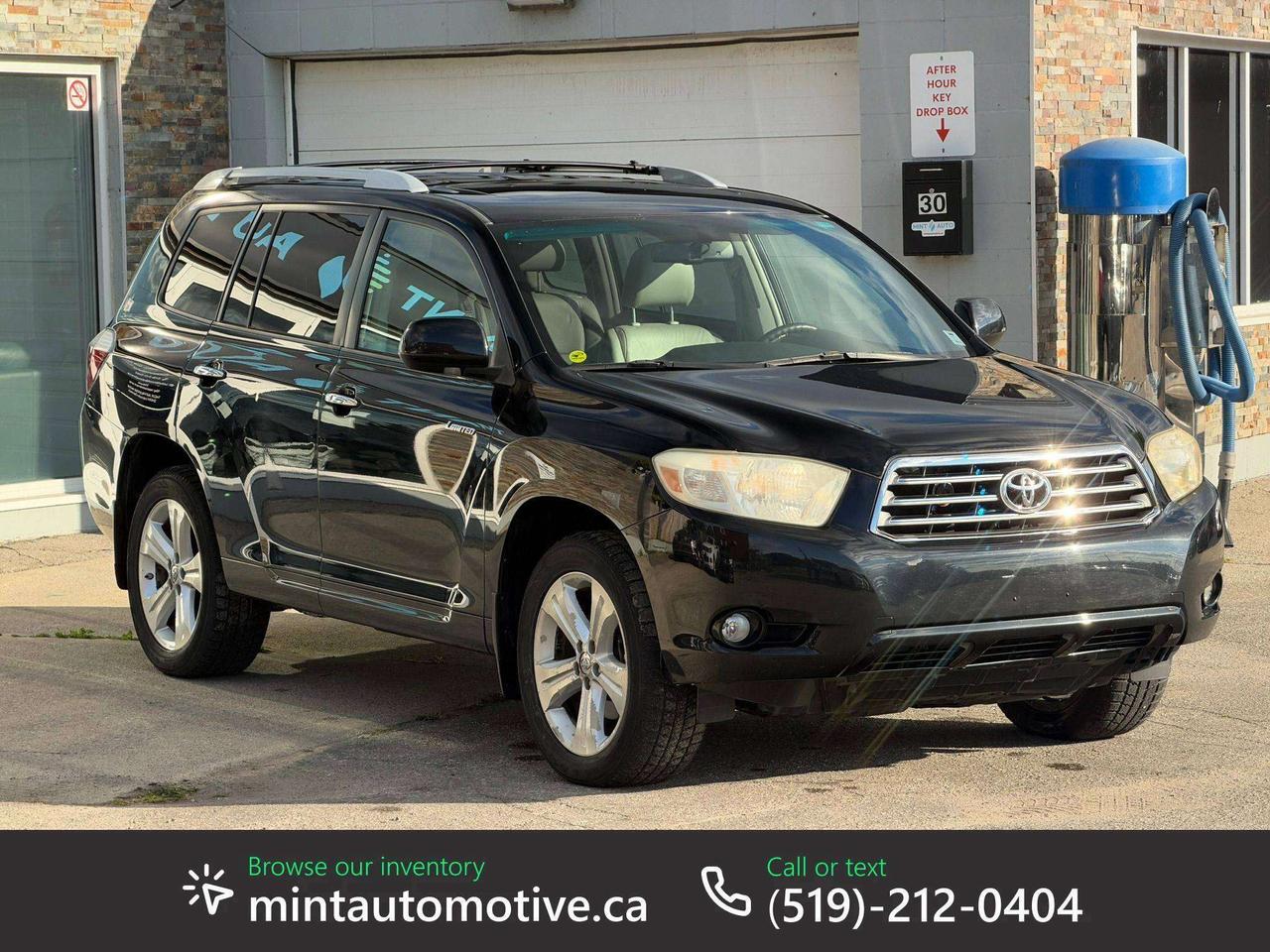 2009 Toyota Highlander Limited 4WD – Clean CarFax   Low Mileage   2 Keys Photo