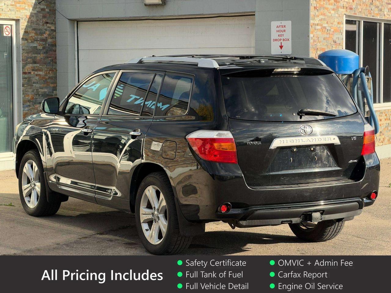 2009 Toyota Highlander Limited 4WD – Clean CarFax   Low Mileage   2 Keys Photo