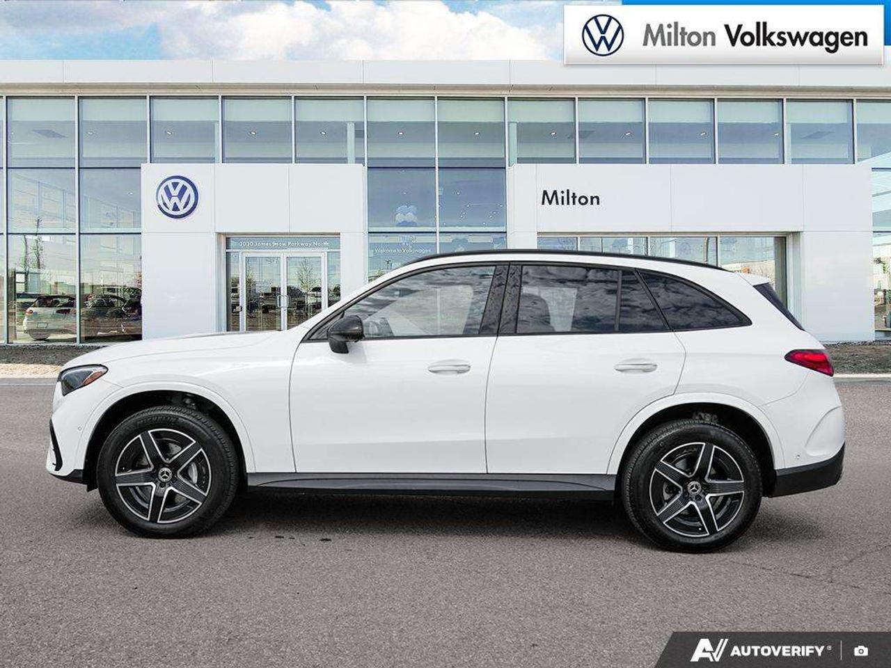 2023 Mercedes-Benz GLC 4MATIC SUV Photo