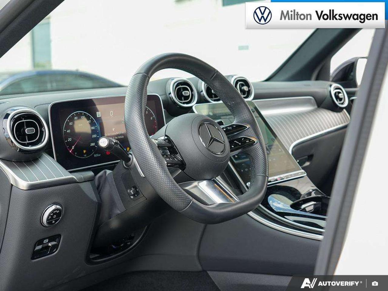 2023 Mercedes-Benz GLC 4MATIC SUV Photo