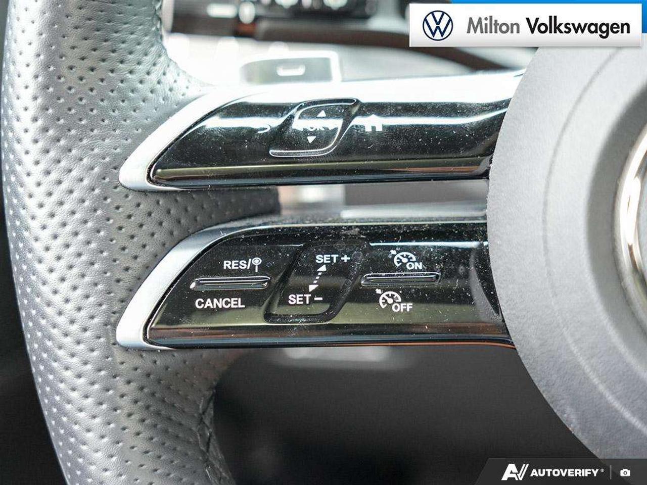 2023 Mercedes-Benz GLC 4MATIC SUV Photo