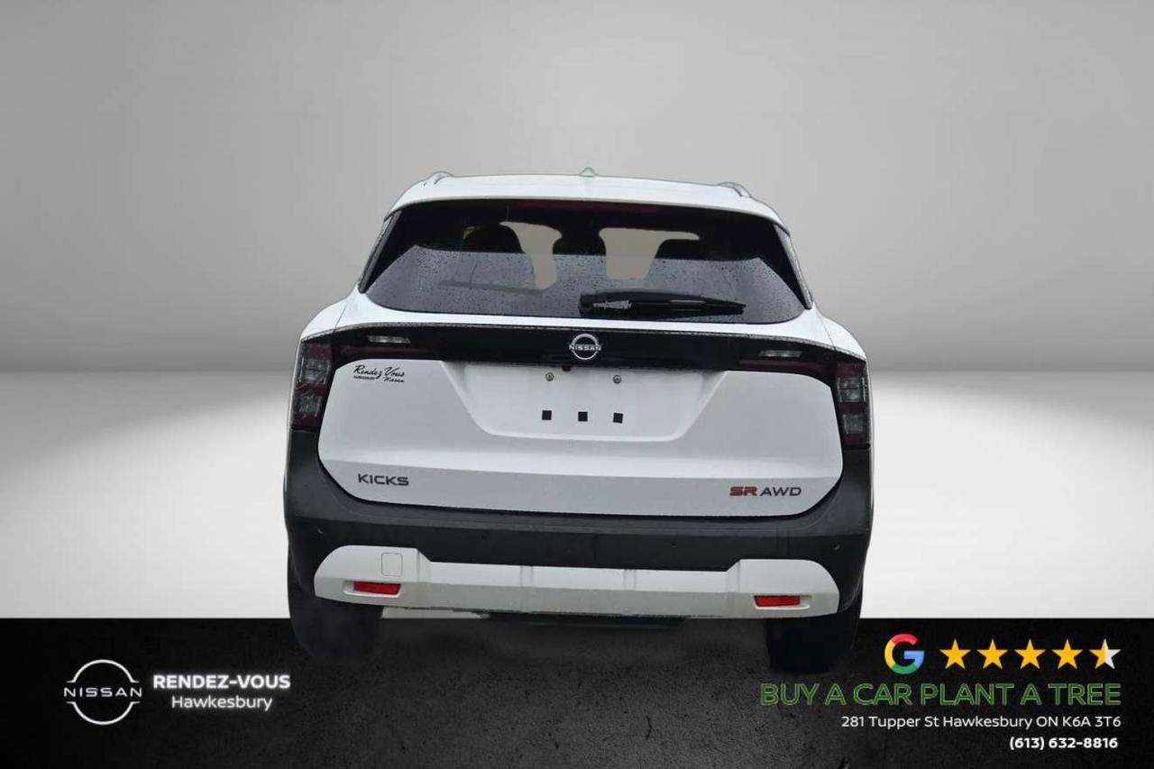 2025 Nissan Kicks SR WHEEL PACKAGE Photo