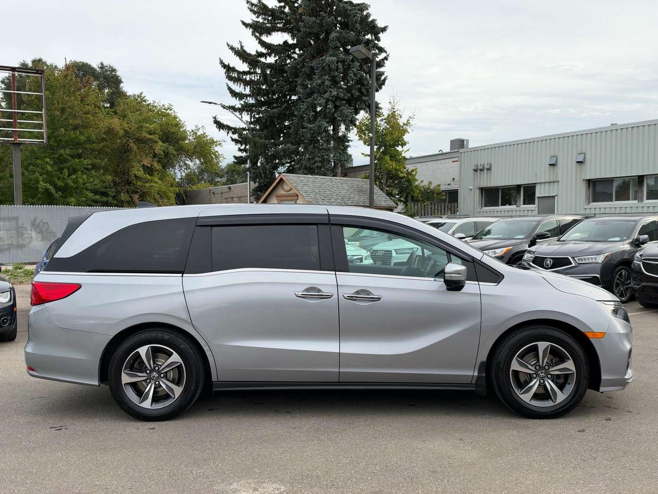 2018 Honda Odyssey EX  ONE OWNER FULL SERVICE HISTORY MINT Photo