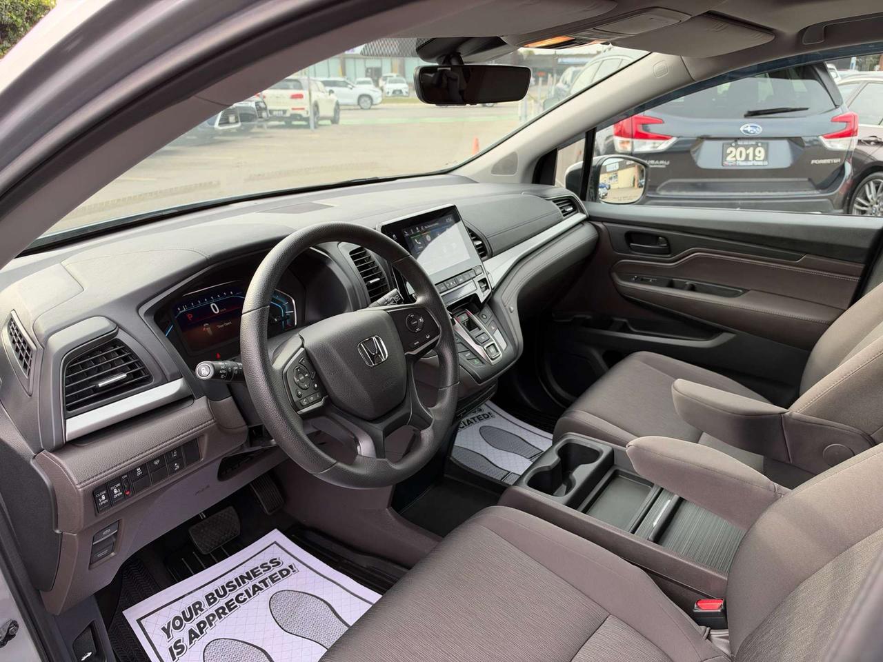 2018 Honda Odyssey EX  ONE OWNER FULL SERVICE HISTORY MINT Photo