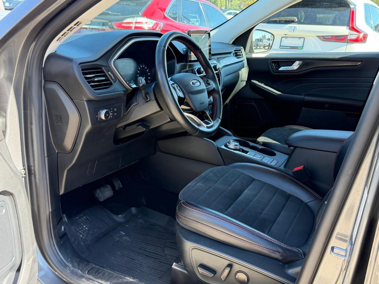 2021 Ford Escape SEL AWD Photo