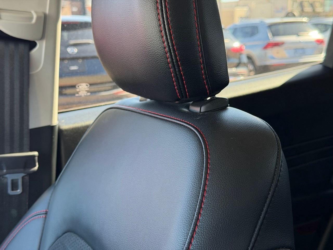 2021 Ford Escape SEL AWD Photo