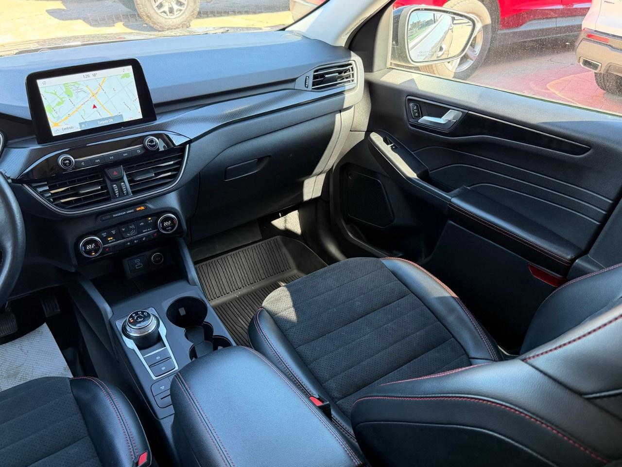 2021 Ford Escape SEL AWD Photo