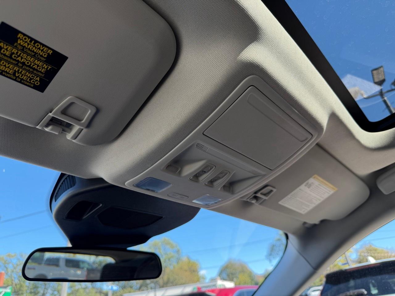 2021 Ford Escape SEL AWD Photo